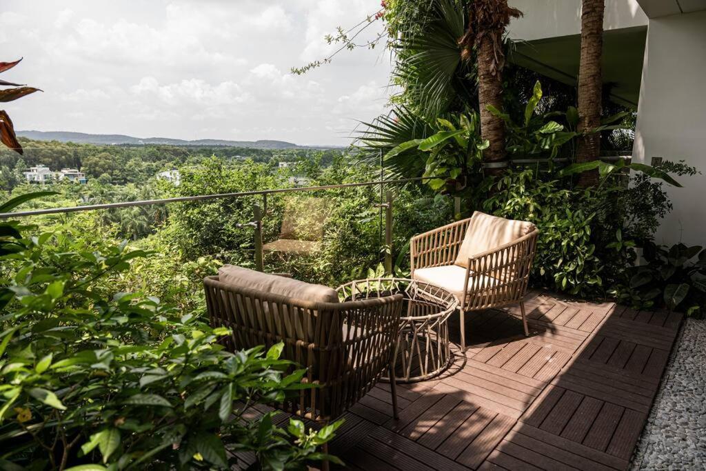 1Br - 1 Sofa Bed Luxurious 5-Stars Resort Phuc Yen Екстериор снимка