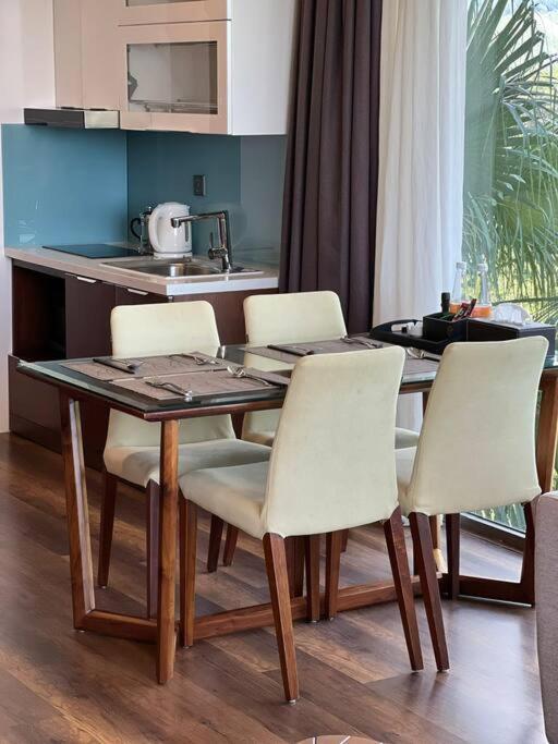 1Br - 1 Sofa Bed Luxurious 5-Stars Resort Phuc Yen Екстериор снимка