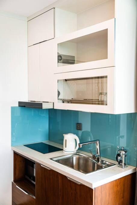 1Br - 1 Sofa Bed Luxurious 5-Stars Resort Phuc Yen Екстериор снимка
